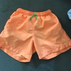 Chubbies neon orange